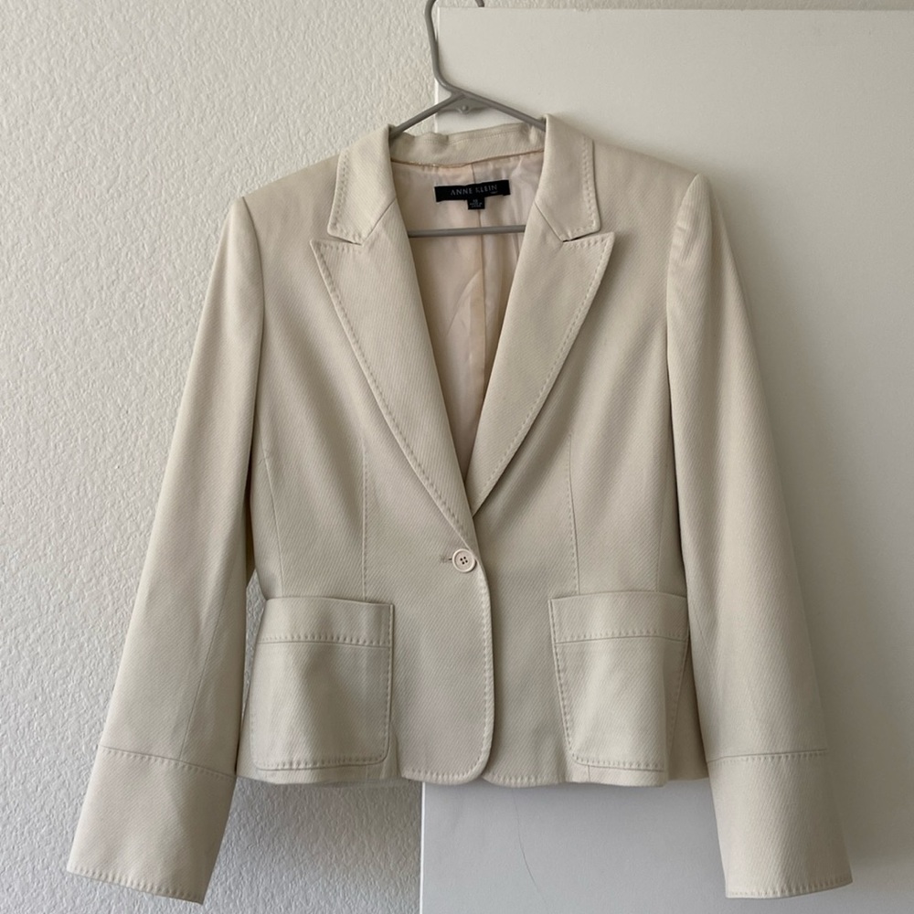 Anne Klein two piece suit. Single breast jacket and skirt.